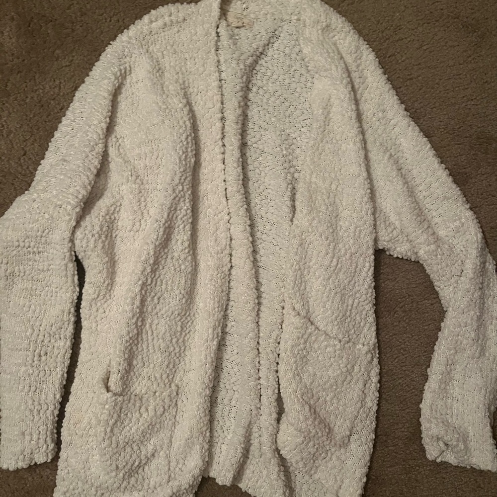 Cupio White Chunky Knit Cardigan Sweater